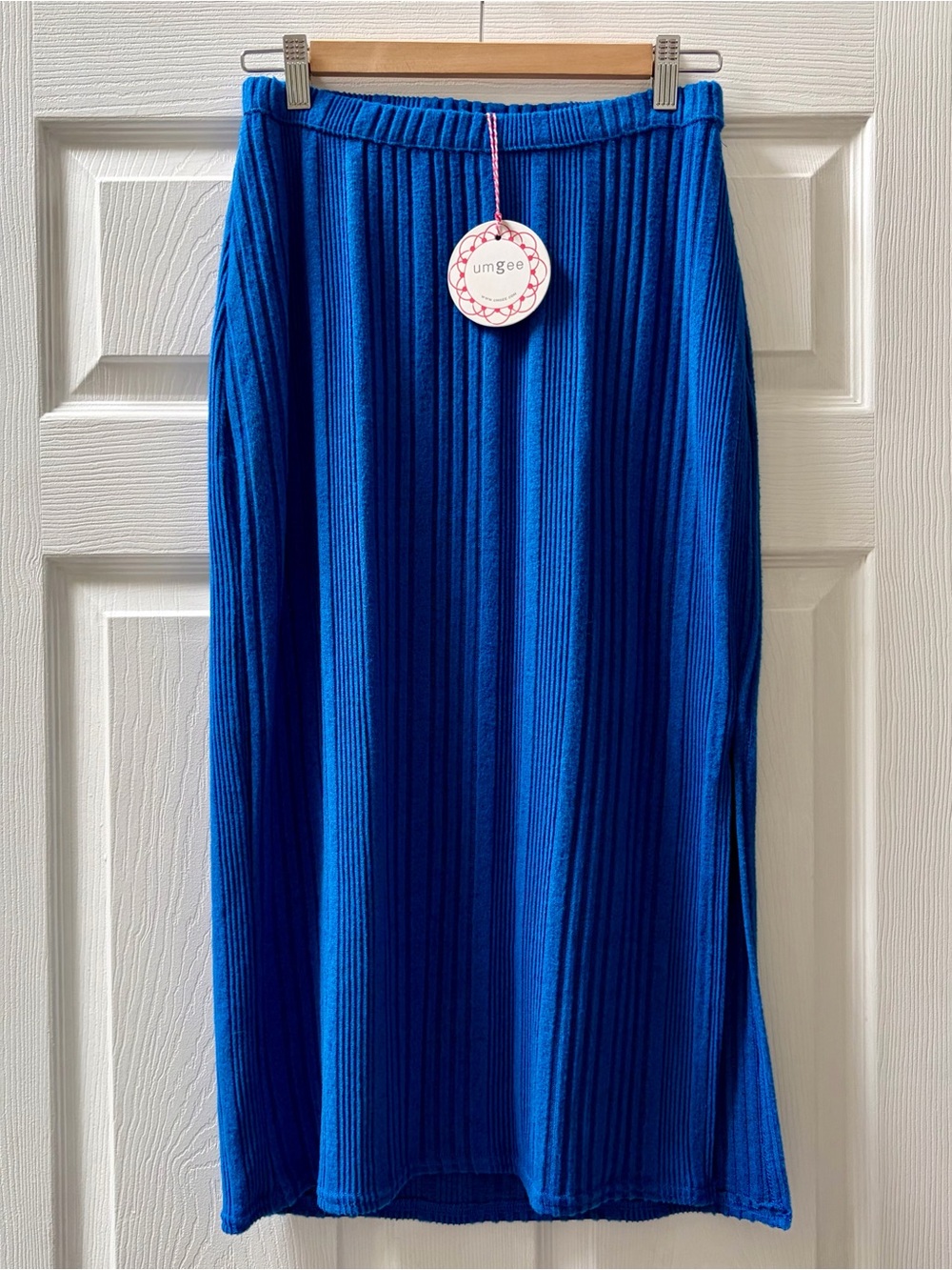 [NWT] Umgee Royal Blue Ribbed Knit Midi Skirt, Side Slit, Textured, Casual, Sz M